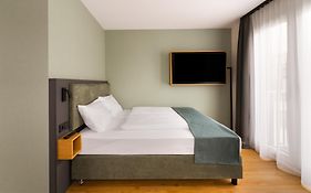 Limehome Munich Schwanthalerstr